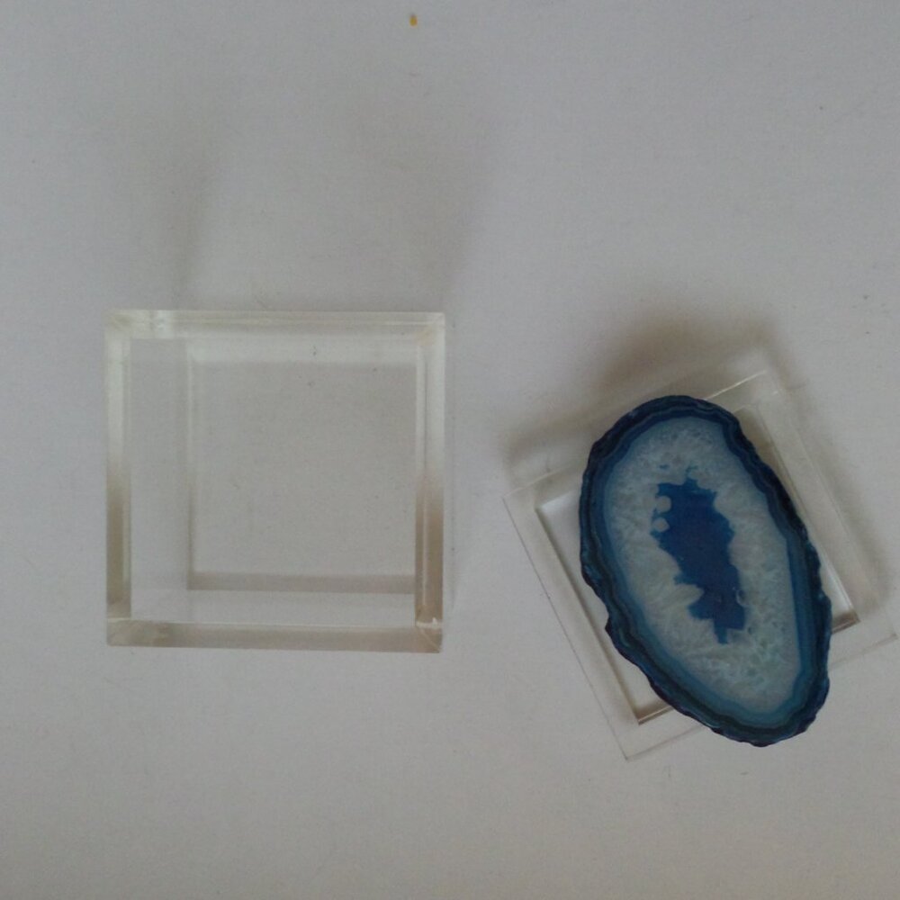 Lucite box with agate new - Picture 3 of 8
